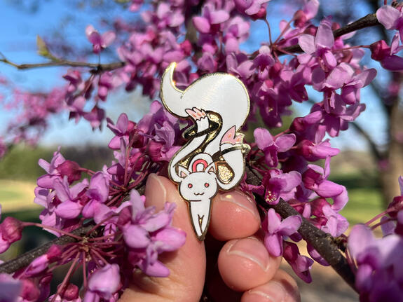 Madoka Kyubey Pin